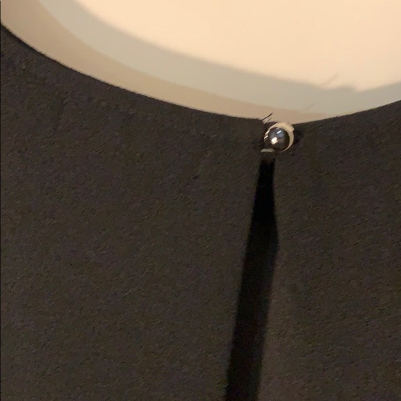 Black dress - Picture 5 of 5